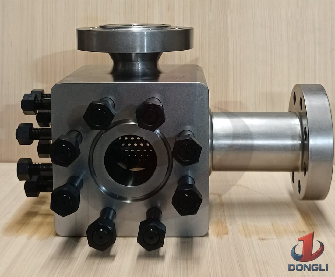 9P100 Five-Way Cross Manifold